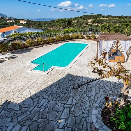 Villa Pateo Ips Plaka Almyrida (Crete)