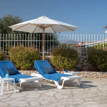 Villa Pateo Ips Plaka Almyrida (Crete)