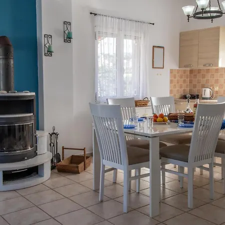 Villa Pateo Ips Plaka Almyrida (Crete)