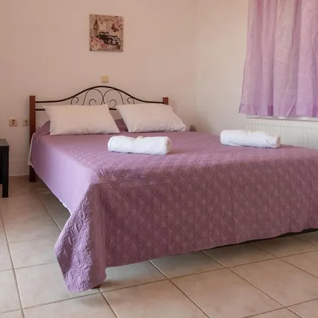 Villa Pateo Ips Plaka